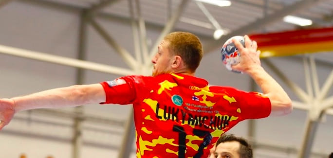 Кубок ЕГФ. В 1/16 финала финский "Кокс" уступил словенскому "Горенью", белорус Юрий Лукьянчук забросил три мяча