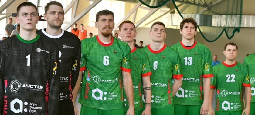 Высшая лига. "Каустик" разгромил "Динамо"-СШОР, Николай Сорокин отразил 75% бросков. "Воронеж" проиграл в Москве