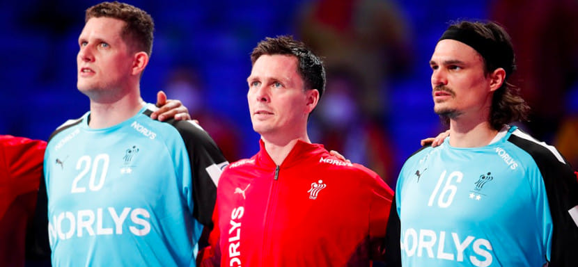 ЧЕ-2022. Правый крайний сборной Дании Ханс Линдберг отправлен на карантин из-за положительного теста на коронавирус. В четверг он играл с исландцами