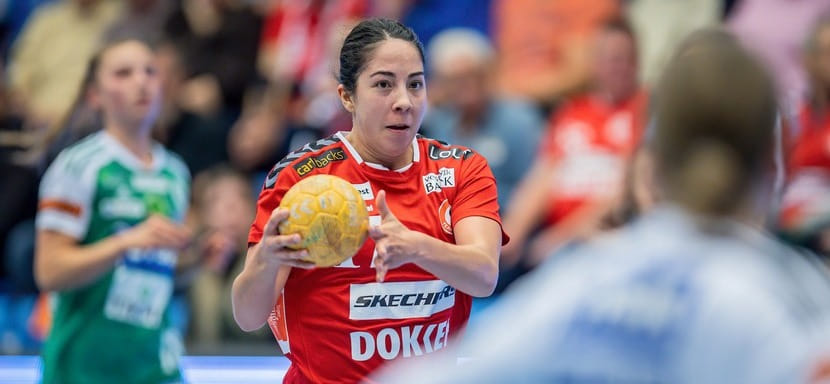 Турция. Левая крайняя датского "Эсбьерга" Бейза Тюркоглу продолжит карьеру в "Коньяалты" россиянок Ихневой и Санниковой