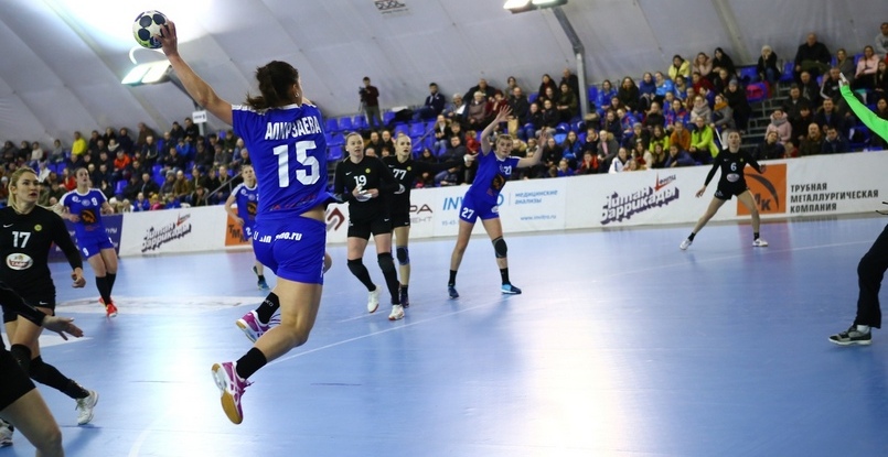 Кристина Алирзаева: "Домашние тренировки — это хорошо, но без сыгранности и беговых упражнений нельзя играть в полную силу"