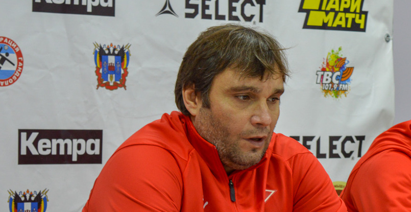 Суперлига. Олег Кулешов: "Концовку матча с "Таганрогом"-ЮФУ доиграли уверенно. Спасибо ребятам, что в сложной ситуации дотерпели"