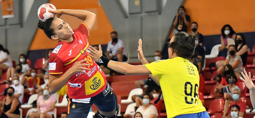 Товарищеский матч. Женская сборная Испании в повторном спарринге была сильнее второй команды Румынии