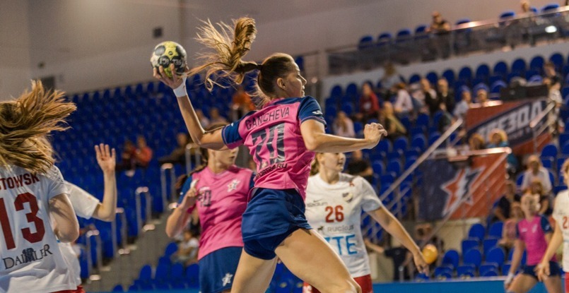 "Zvezda Handball Cup". В заключительном матче второго игрового дня "Звезда" обыграла "Ладу"
