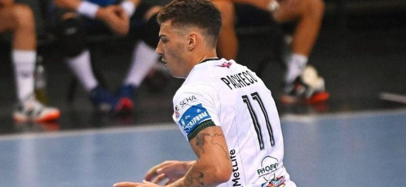 Испания. Бразильский разыгрывающий Педро Пачеко покинул словацкий "Татран" и стал игроком "Бидасоа"