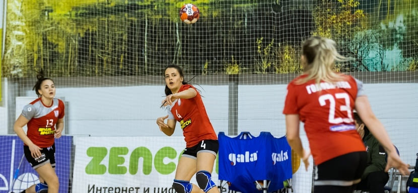 Суперлига Париматч. "Уфа-Алиса" одержала вторую победу в сезоне, обыграв "Луч". "Университет" был сильнее "Динамо-Синары"