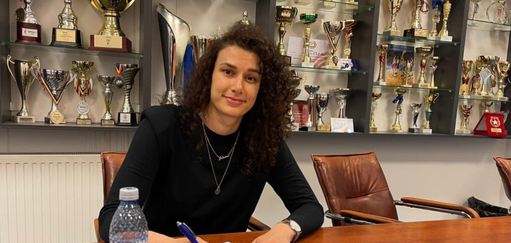 Румыния. Официально. Елена Грубишич продлила контракт с "Бухарестом"