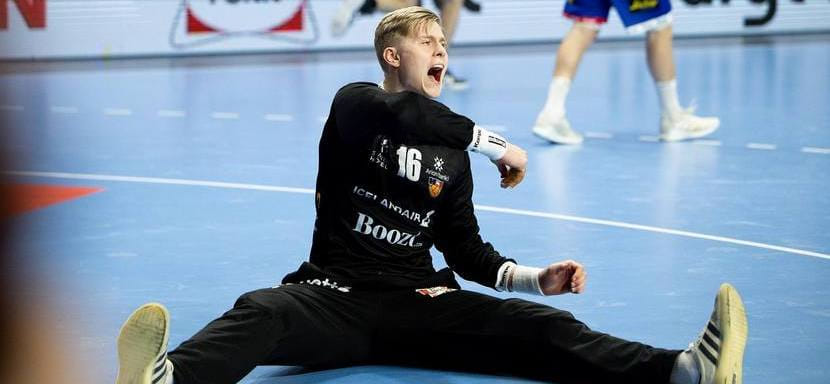 ЧЕ-2024. Исландец Виктор Халльгримссон — автор лучшего вратарского спасения в четвёртом туре отборочного турнира (ВИДЕО)