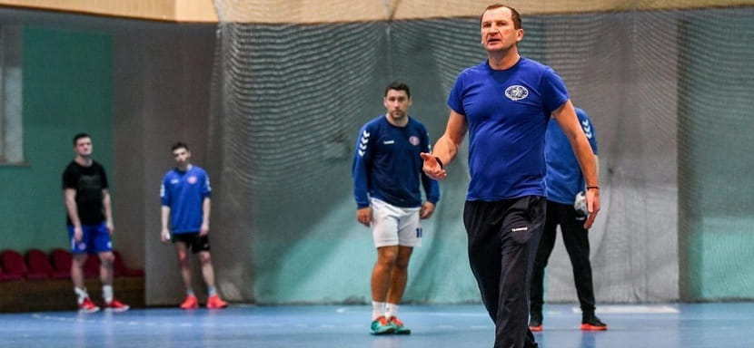 Рулевой "Мотора" Гинтарас Савукинас: "Игрокам и их семьям будут предоставлены все гарантии безопасности, которые клуб может осуществить"