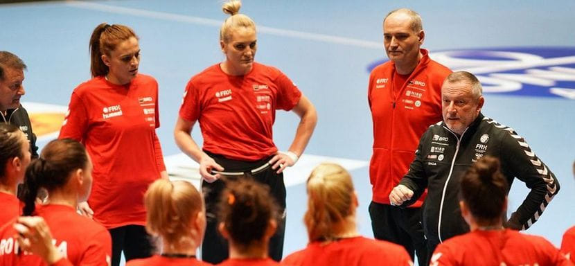 ЧЕ-2020. Главный тренер сборной Румынии Богдан Бурча: "Ни одна команда не пугает меня. Мы можем победить любого соперника"