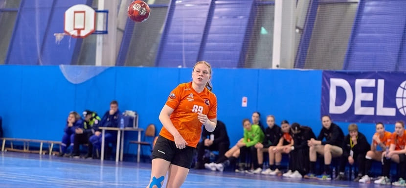 Olimpbet Суперлига. Вероника Комкова: "В матчах против команд из нижней шестёрки ты развиваешь силу духа и проверяешь свой характер"