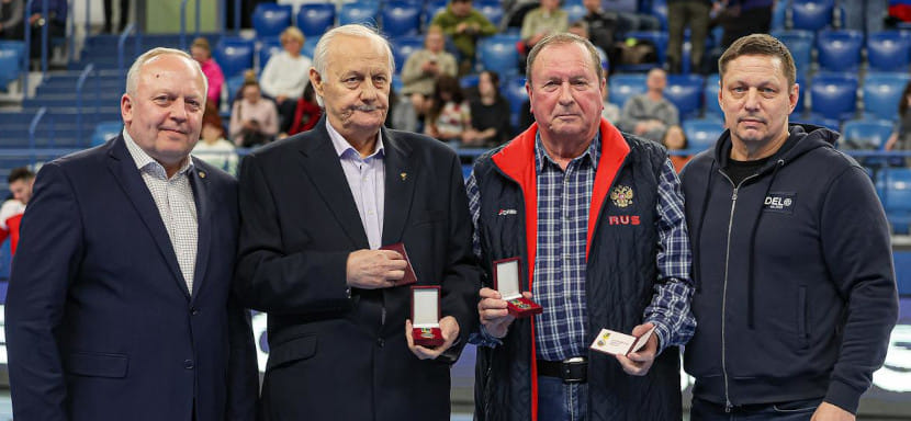 Анатолий Драчёв и Юрий Зайцев награждены почётными знаками Олимпийского комитета России