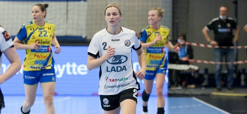 Olimpbet Суперлига. Правая крайняя Ольга Фомина — лучшая гандболистка тольяттинской "Лады" по итогам первого месяца весны