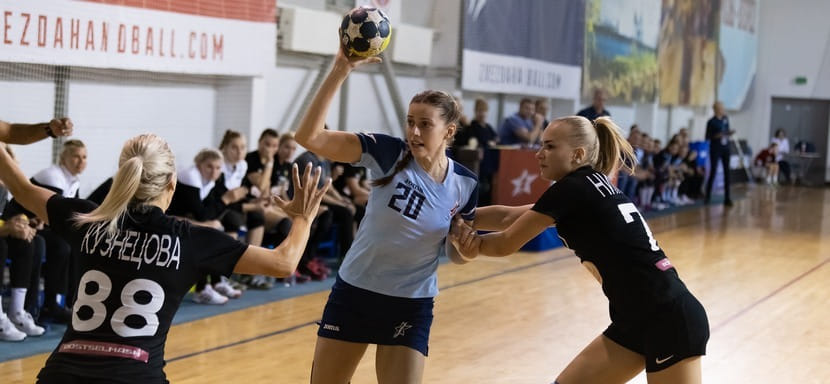 Суперлига. Правая полусредняя Валерия Ганичева, расставшаяся со звенигородской "Звездой", стала игроком тольяттинской "Лады"