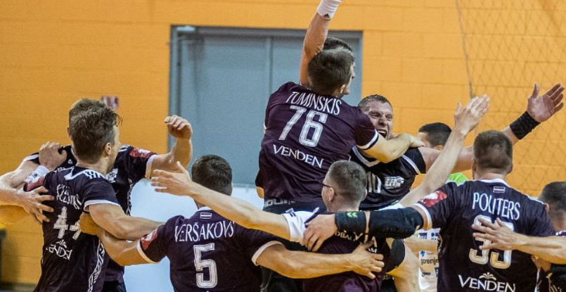 Латвия. Мужская гандбольная сборная страны получила национальную спортивную премию в номинации "Команда года"