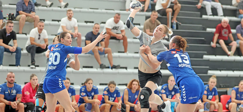 Товарищеский турнир. "Крим" россиянки Дарьи Дмитриевой уступил "Будучности". "Подравка" была сильнее "Локомотивы"