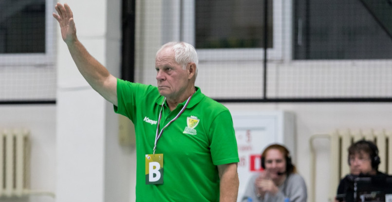 Александр Тарасиков: бронепоезд на запасном пути