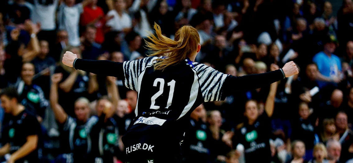Дания. "Копенгаген" в родных стенах уверенно обыграл "Рингкёбинг" и продолжает преследовать лидеров турнирной таблицы