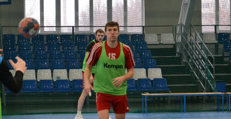 Суперлига Париматч. Полусредний "Каустика" Алексей Косогов: "Когда попал в команду, конкуренция была сильная"