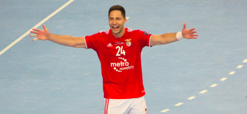 Португалия. Источник: сербский разыгрывающий Лазар Кукич покидает "Бенфику". У игрока есть подписанный контракт с командой "Мешков Брест"