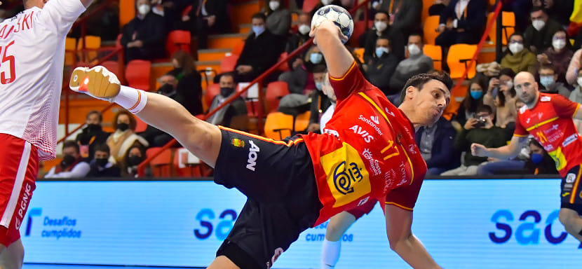 ЧЕ-2022. Сборная Испании с минимальным перевесом в счете обыграла команду Польши и победила на домашнем товарищеском турнире