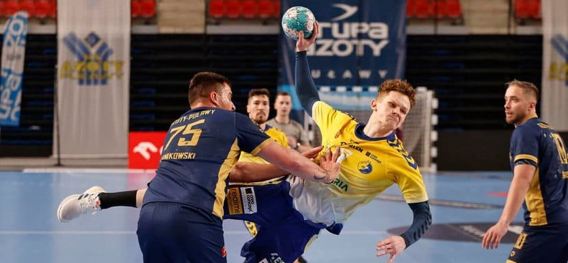 Польша. 22-летний левый крайний Цезарь Сургель продлил контракт с "Кельце". Его коллега по амплуа Шимон Вядерны покидает команду