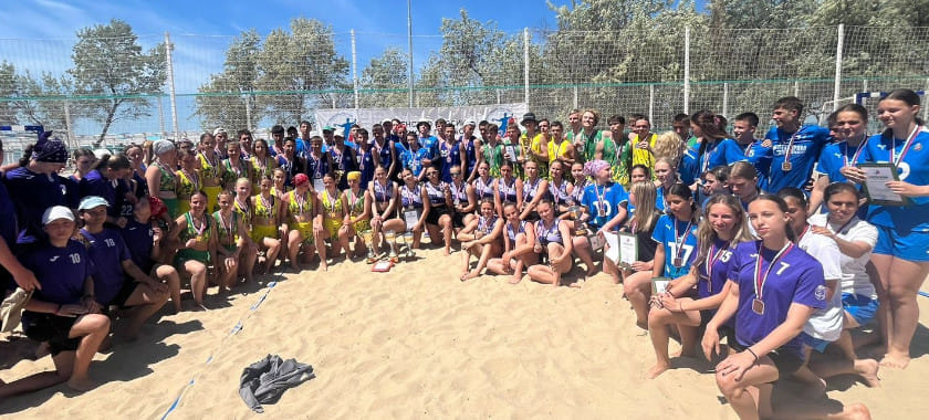 Все — на пляж! "Не было проходных матчей, все рубились со всеми…" БЦ итожит турниры в Анапе