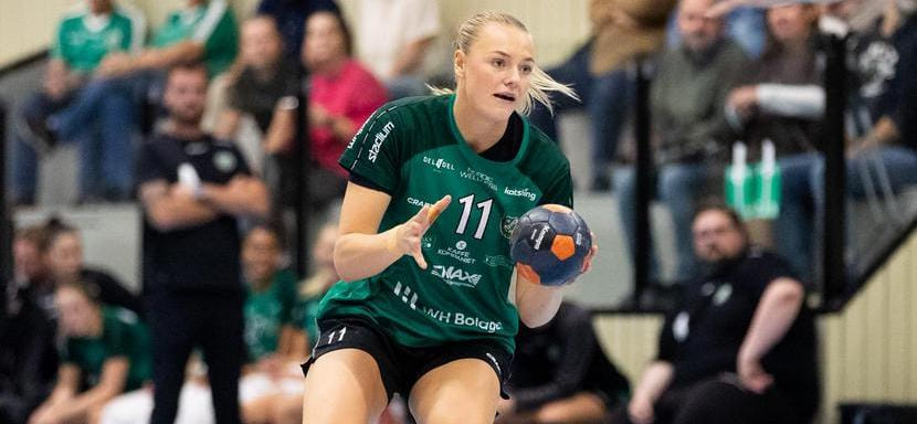 Дания. Полусредняя шведского "Эннередса" Фанни Эловсон продолжит карьеру в "Хорсенсе"