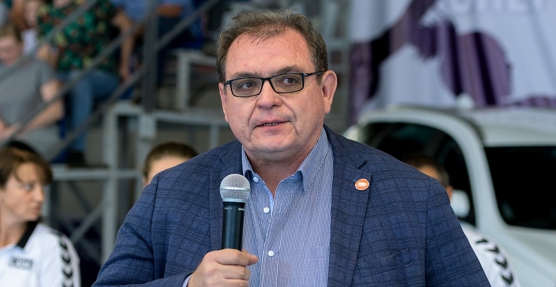 Глава города Тольятти Сергей Анташев: "Самое главное, что у нас есть своя хорошая спортивная школа"