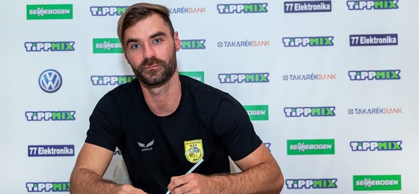 Венгрия. Правый крайний национальной сборной Петер Хорняк сменил "Татабанью" на "Балатонфюред"