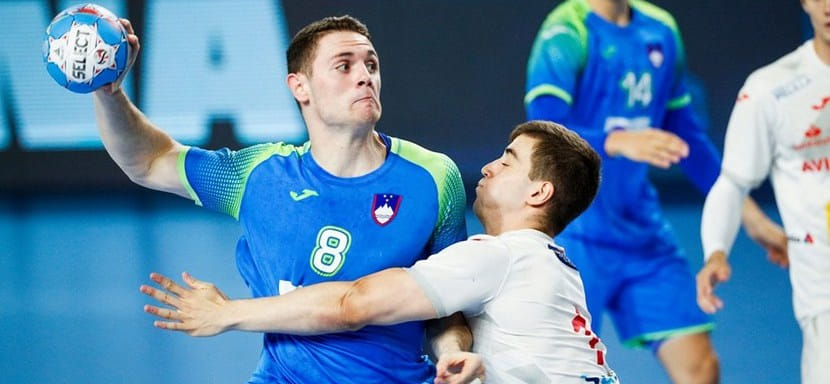 Сегодня в Словении стартует молодёжный чемпионат Европы (U-20). Впервые в нём сыграют 24 мужские команды