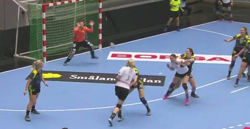 "Пушка" Анны Сень из "Ростов-Дона" — вновь лучший гол тура женской Лиги чемпионов. На этот раз в матче с "Севехофом" (ВИДЕО)