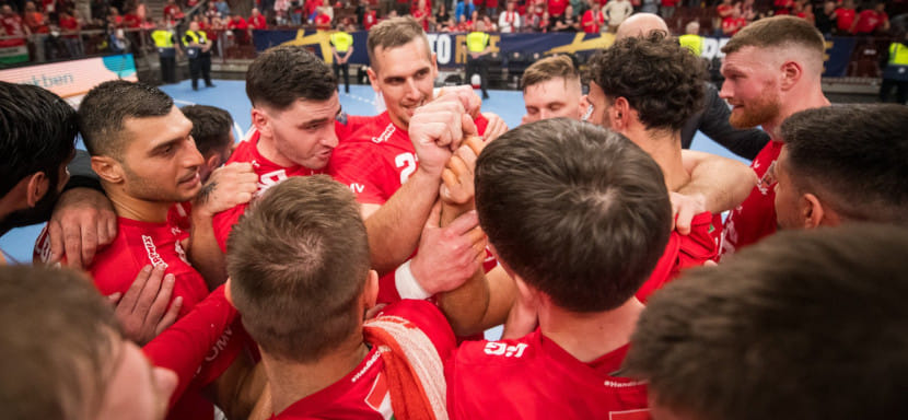 "Веспрем" Косоротова и Вайлупова одолел "Фредерисию", "Кельце" Королька вырвал победу у "Кольстада" в матчах 5-го тура ЛЧ