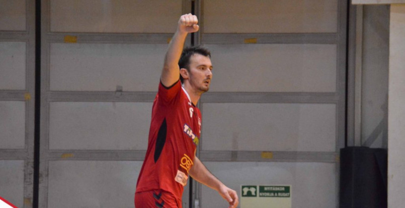 Венгрия. "Дабаш" расстанется сразу с одиннадцатью гандболистами. В том числе клуб покинет бомбардир Маринко Кекезович