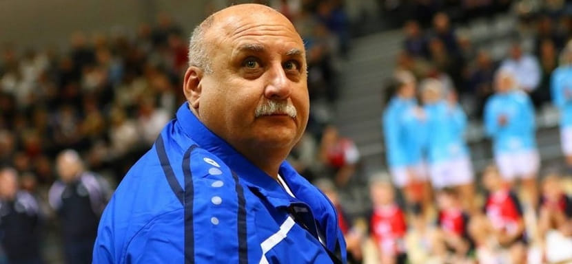 Два российских специалиста будут работать в Азербайджане: Александр Ревва возглавил "Азерйол", Виктор Рябых тренирует "Кур"