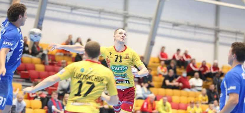 Финляндия. Белорусские легионеры "Кокса" полусредний Евгений Семенов и линейный Александр Титов перешли в ХИФК