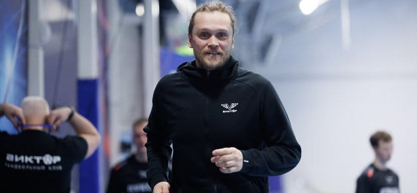 Голкипер Антон Заболотский продолжит защищать цвета ставропольского "Виктора" до лета 2029 года