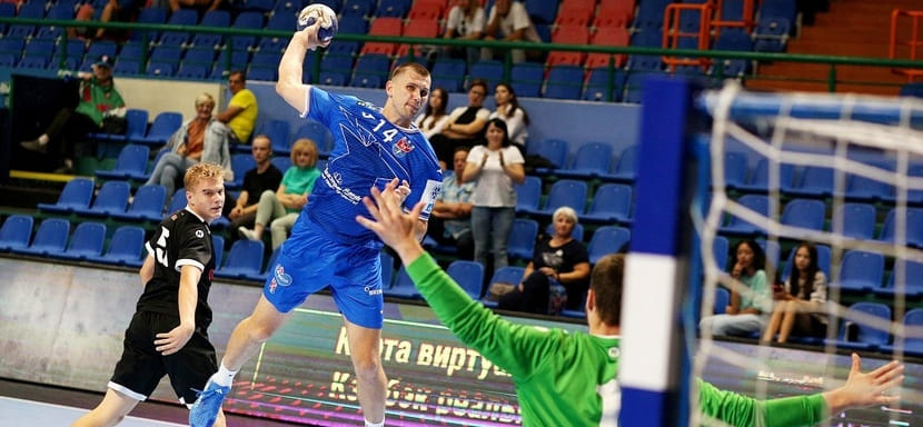 SEHA-Gazprom League. Андрей Юринок: "Первый тайм немного провалили, зато получилась интересная игра мяч в мяч"