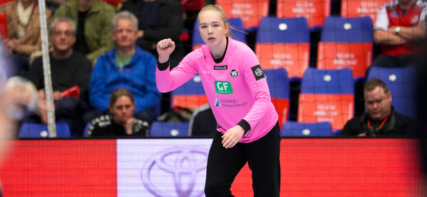 Дания. Источник: "Вратарь национальной сборной Амали Миллинг досрочно разорвала контракт с "Копенгагеном" и пополнит состав "Эсбьерга"