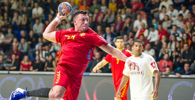 Балканы. Линейный БГК имени Мешкова черногорец Бранко Канкараш избежал серьезной травмы в товарищеском матче с боснийцами