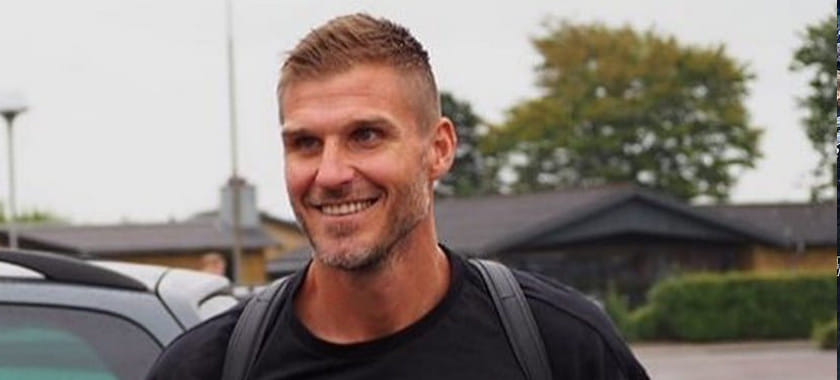 Норвегия. Рекордсмен и экс-капитан национальной команды Бьярте Мюрхол будет работать в сборной с линейными