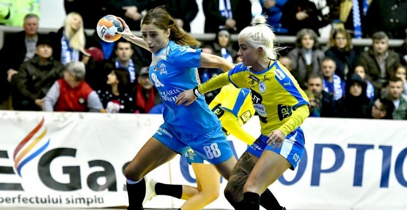 Prosport.ro: правая полусредняя Патричия Визитиу, покинувшая румынскую "Крайову", входит в сферу интересов ЦСКА