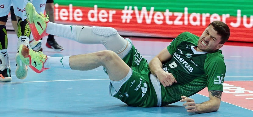 Бундеслига. Полусредний сборной Северной Македонии Филип Кузмановски больше не сыграет в этом сезоне из-за травмы