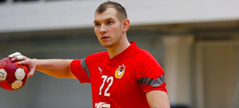 Денис Афонин в "Пермских медведях", Станислав Третынко в "Викторе", Евгений Дмитриев возглавил "Динамо". Список переходов мужской Суперлиги