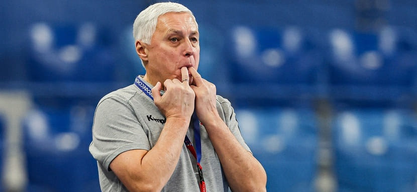 Юрий Шевцов: "У российской молодёжки хороший подбор игроков. Но видно, что они ещё тушуются перед игроками высокого класса"