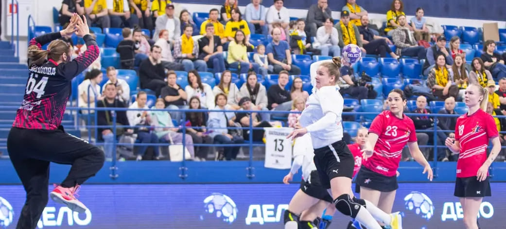 "Молниеносные" теперь на Дону! "Ростов" будто на гоночном болиде влетел в финал Кубка России