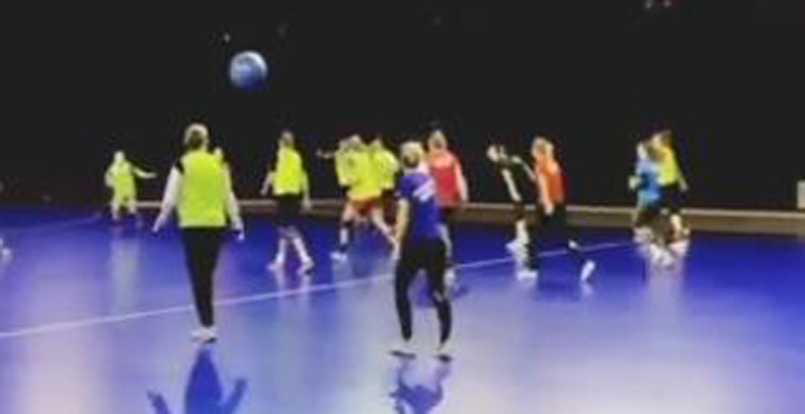 ЧЕ-2018. Сборная России тренировалась с фитболом накануне финала (ВИДЕО)