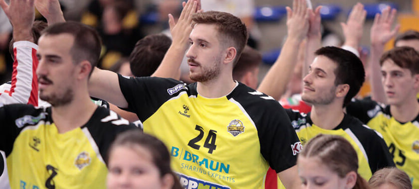 "Балатонфюред" Дениса Васильева в гостях уступил "Дьёндьёшу" в матче чемпионата Венгрии и ещё два результата дня