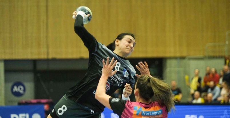 Delo Лига чемпионов. "Бухарест" дома победил аутсайдера первой группы "Ференцварош". Кристина Нягу забросила восемь мячей