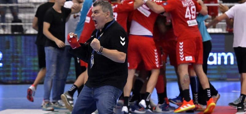 Лига чемпионов. "Мешков Брест" потерпел шестое поражение подряд, уступив дома "Эльверуму", "Веспрем" на выезде не совладал с "Динамо"